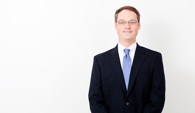 Photo of Robert R. Lyon