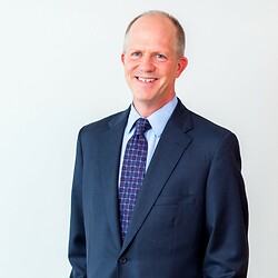 Photo of Lee M. Kirby, Jr.