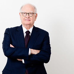 Photo of John L. Jernigan