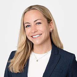 Photo of Lauren E. Davis